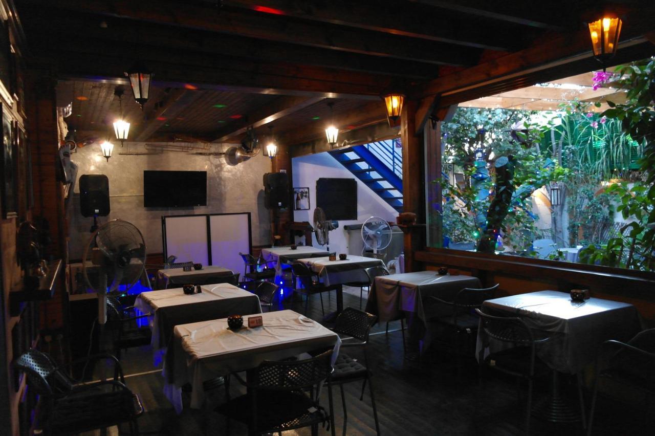 Harrys Inn Guesthouse لارنكا المظهر الخارجي الصورة