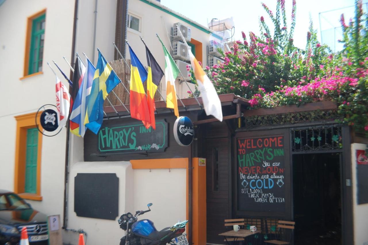 Harrys Inn Guesthouse لارنكا المظهر الخارجي الصورة